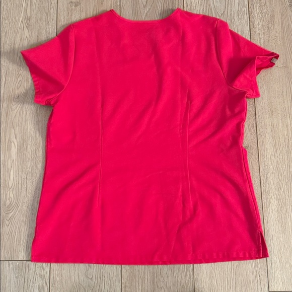 Figs ultra rose scrub top - Picture 4 of 5